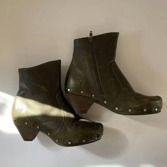 JOHN FLUEVOG RULES LOW PATTI BOOTS Studded Sz 6.5 - Picture 6 of 11